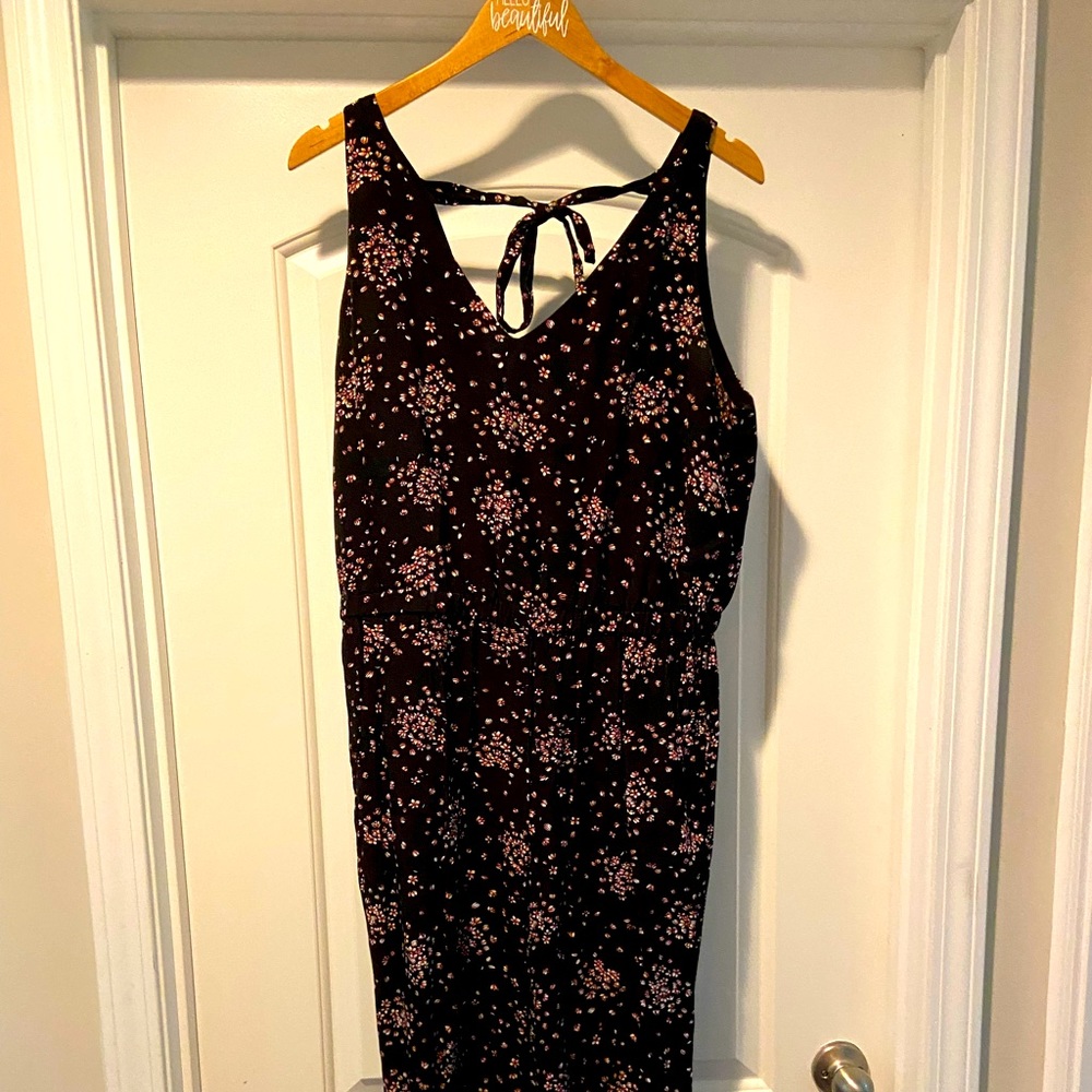 Black with pattern, floor length jumpsuit